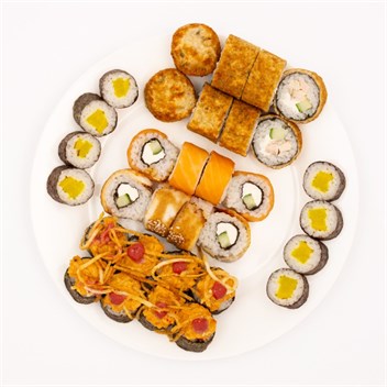 {{photo.Alt || photo.Description || 'Сет &quot;Краш&quot; 32 кусочка'}}